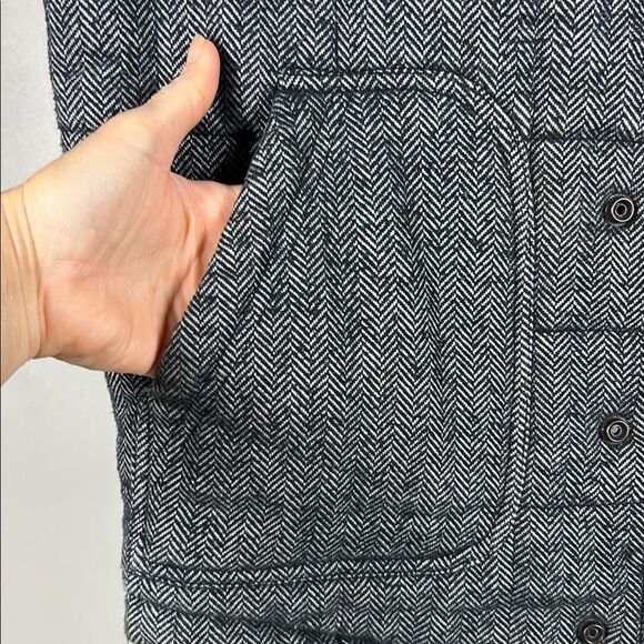1901 Gray Quilted Insulated Vest - Picture 5 of 8